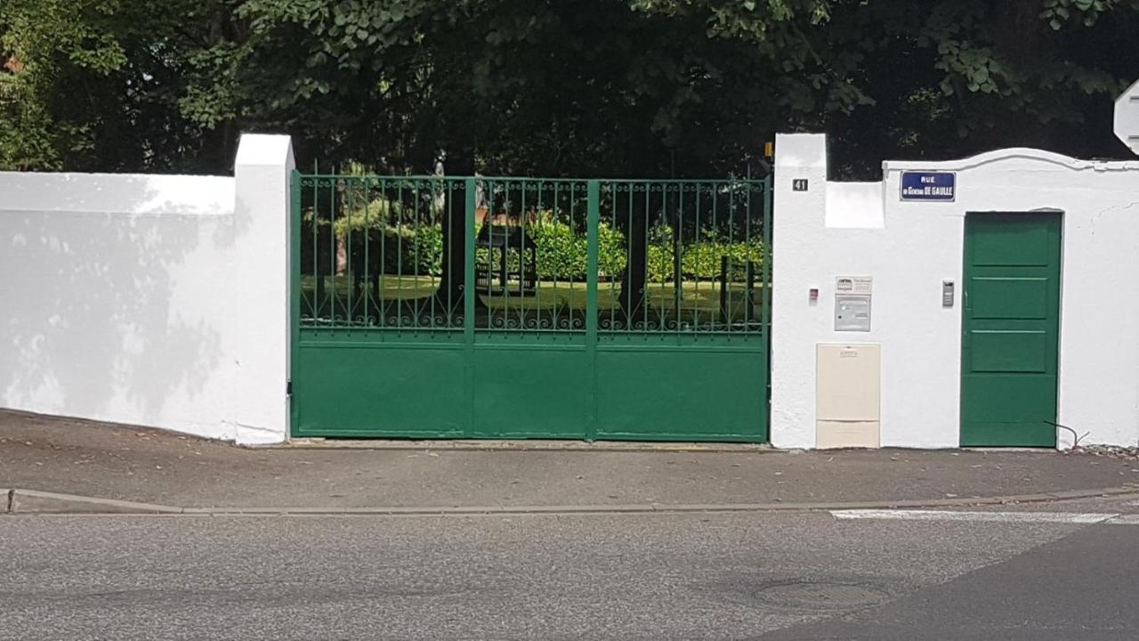Bagnères-de-Bigorre Villa Bonvouloir المظهر الخارجي الصورة